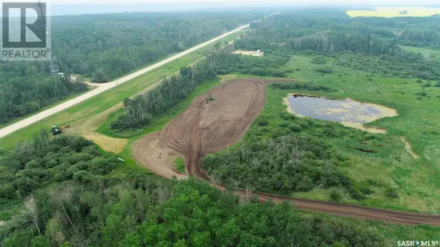 2.98 AC Titled Lot 5 Kipabiskau Lake Area Pleasantdale Rm No. 39 in Land for Sale in Saskatoon - Image 4