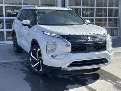 The 2023 Mitsubishi Outlander PHEV is a modern and efficient plug-in hybrid SUV, finished in a clean...