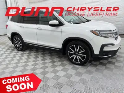 | AWD PERFORMANCE | LEATHER INTERIOR | REAR DVD ENTERTAINMENT | APPLE CARPLAY & ANDROID AUTO | HEATE...