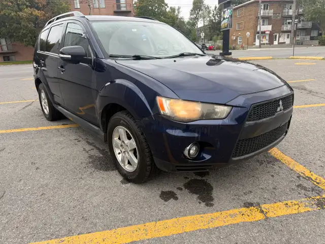 2010 Mitsubishi Outlander LS AWD