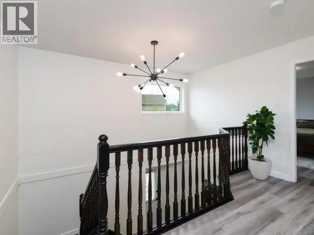6 CARNELIAN COURT Whitehorse, Yukon in Houses for Sale in Whitehorse - Image 16
