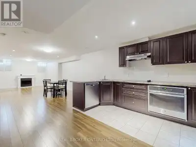 BSMT - 42 FOSSIL STREET Brampton (Bram East), Ontario