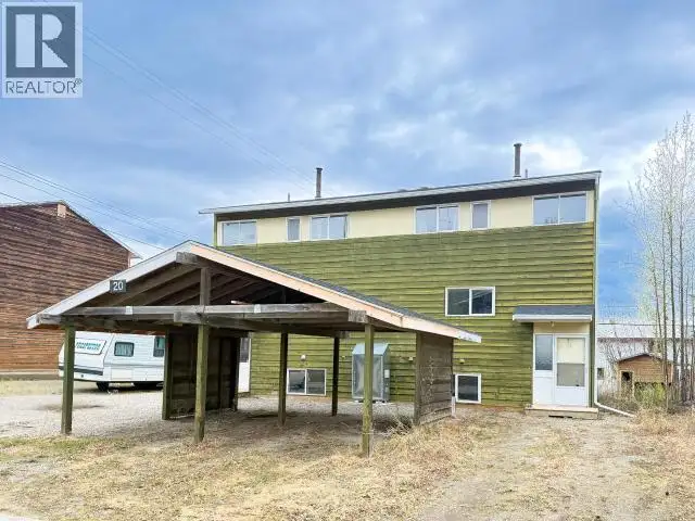 18-20 HARPER STREET Faro, Yukon in Houses for Sale in Whitehorse - Image 3