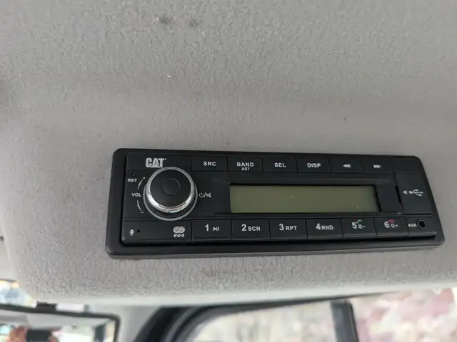 2020 CATERPILLAR 908M in Heavy Equipment in Edmonton - Image 34