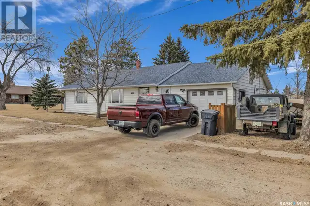 103 2ND AVENUE S Goodsoil, Saskatchewan in Houses for Sale in Meadow Lake - Image 5