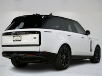 This 2023 Land Rover Range Rover SE P530 is a local Ontario vehicle with remaining manufacturer warr... (image 3)