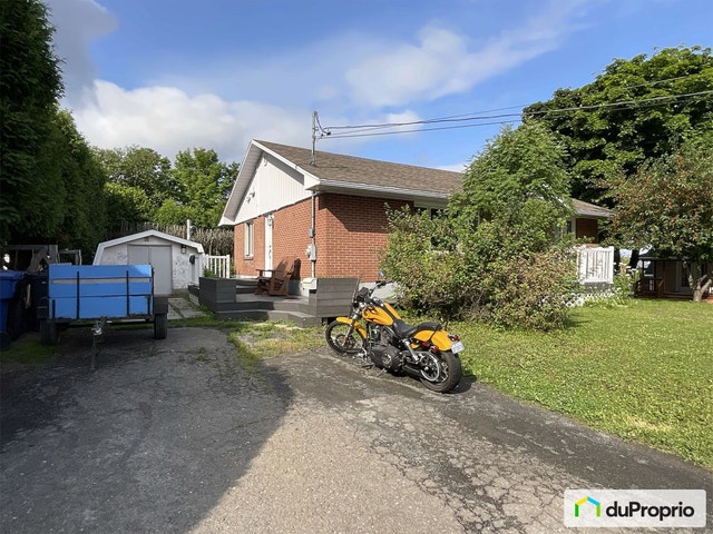 $249,000 - Bungalow for sale in Mont-Joli — photo 2