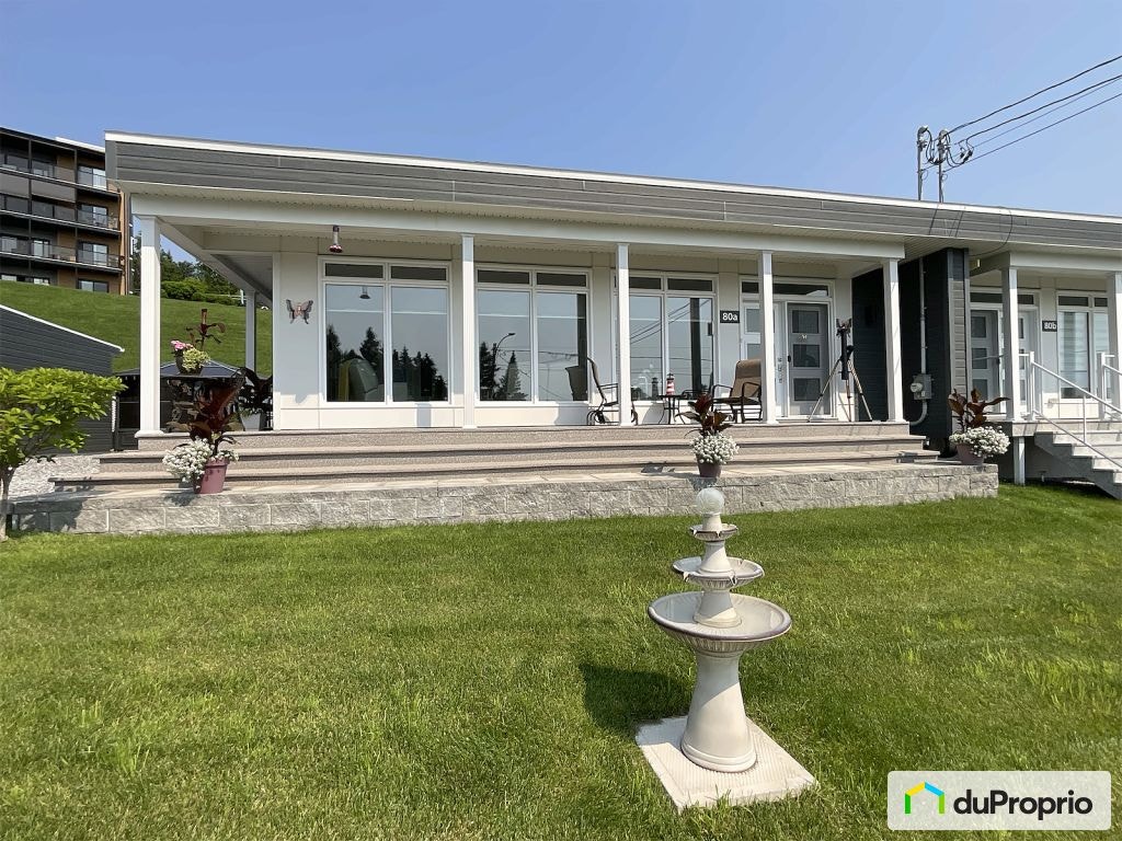 $625,000 - Semi-detached for sale in Témiscouata-sur-le-Lac — photo 1