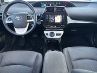 FRANCHISE TOYOTA DEALERSHIP TRADE WITH ONLY 116,000 KMS! PLUG-IN HYBRID WITH NAVIGATION! AMAZING FUE... (image 4)