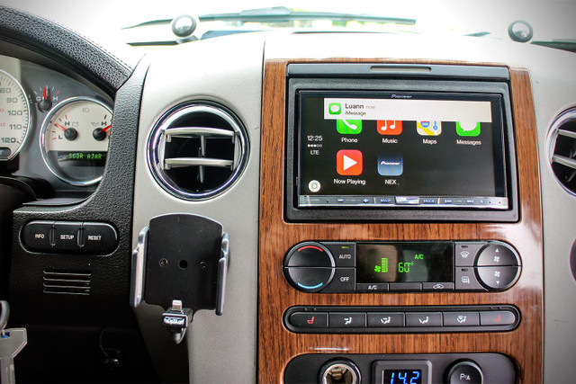 *Sony, Alpine, Car audio, Bluetooth, Apple Carplay, Android Auto in Stereo Systems & Home Theatre in Ottawa - Image 4