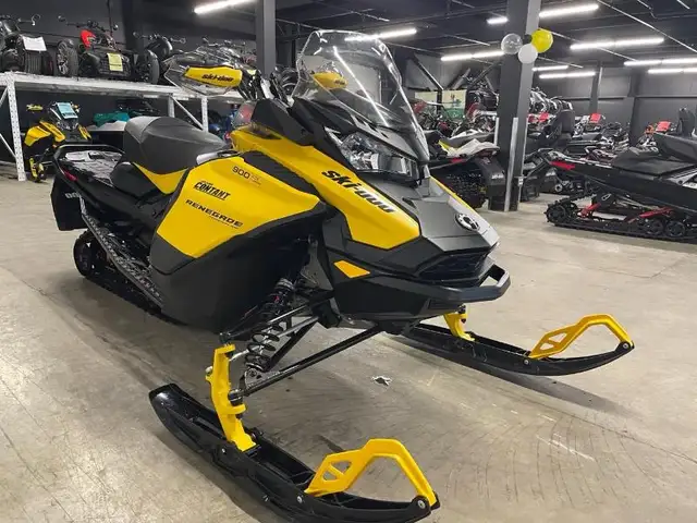 2023 Ski-Doo Renegade Adrenaline 900 Turbo in Snowmobiles in West Island - Image 6