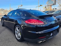 2014 Porsche Panamera S E-Hybrid Experience luxury, performance, and efficiency all in one stunning... (image 4)