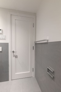 Renovated Akelius studio apartment for rent. Located near Sherbrooke in the Milton Park neighborhood... (image 8)