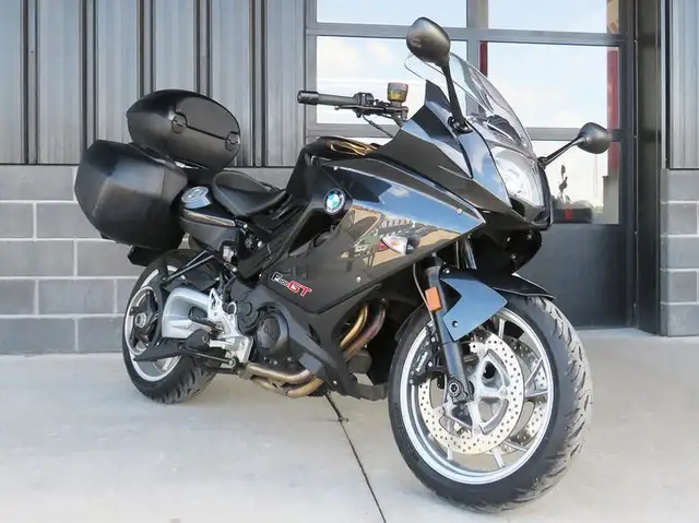2013 BMW F 800 GT in Sport Touring in Cambridge - Image 2