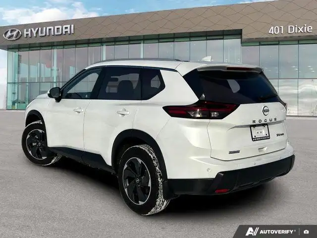 2024 Nissan Rogue SV Awd | Cloth | Moonroof | Accident Free in Cars & Trucks in Mississauga / Peel Region - Image 4