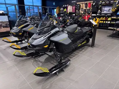 NEW 2026 SKI-DOO RENEGADE ADRENALINE 900 ACE 137 WITH A 1.25in. RipSaw TRACK - AVAILABLE NOW! $16,54...