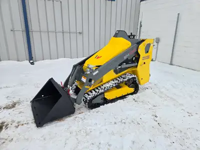 This item(s) are selling by Online Timed Auction Complete Dispersal Auction for Standard Rentals Bid...