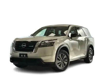 2024 Nissan Pathfinder Bluetooth Hands Free Phone, Back-Up Camera, 4X4, Low KM's, 4WD. S 4WD 9-Speed...