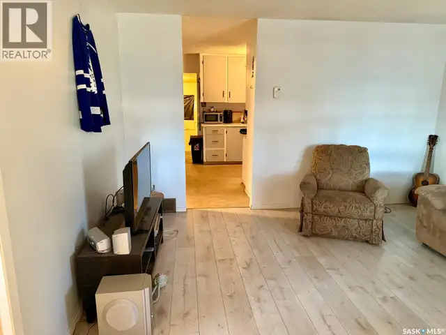 1140 Coteau STREET W Moose Jaw, Saskatchewan in Houses for Sale in Moose Jaw - Image 8