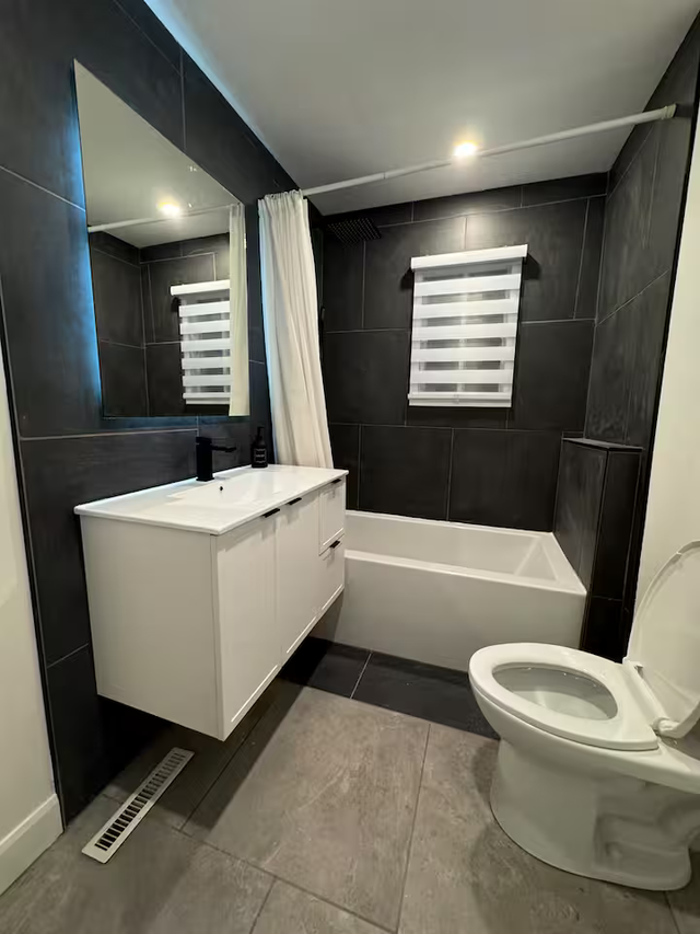 Beautiful 4-Bedroom, 2-Bathroom Home for Rent – Terrebonne, QC   in Long Term Rentals in Laval / North Shore - Image 26