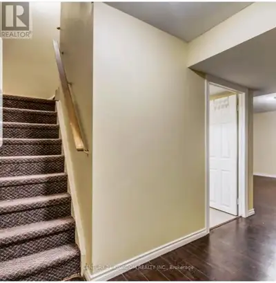 BSMT - 63 TAWN CRESCENT Ajax (Central), Ontario