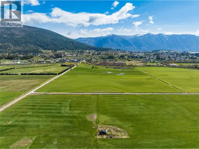 305 KOOTENAY RIVER Road Creston, British Columbia in Land for Sale in Nelson - Image 5