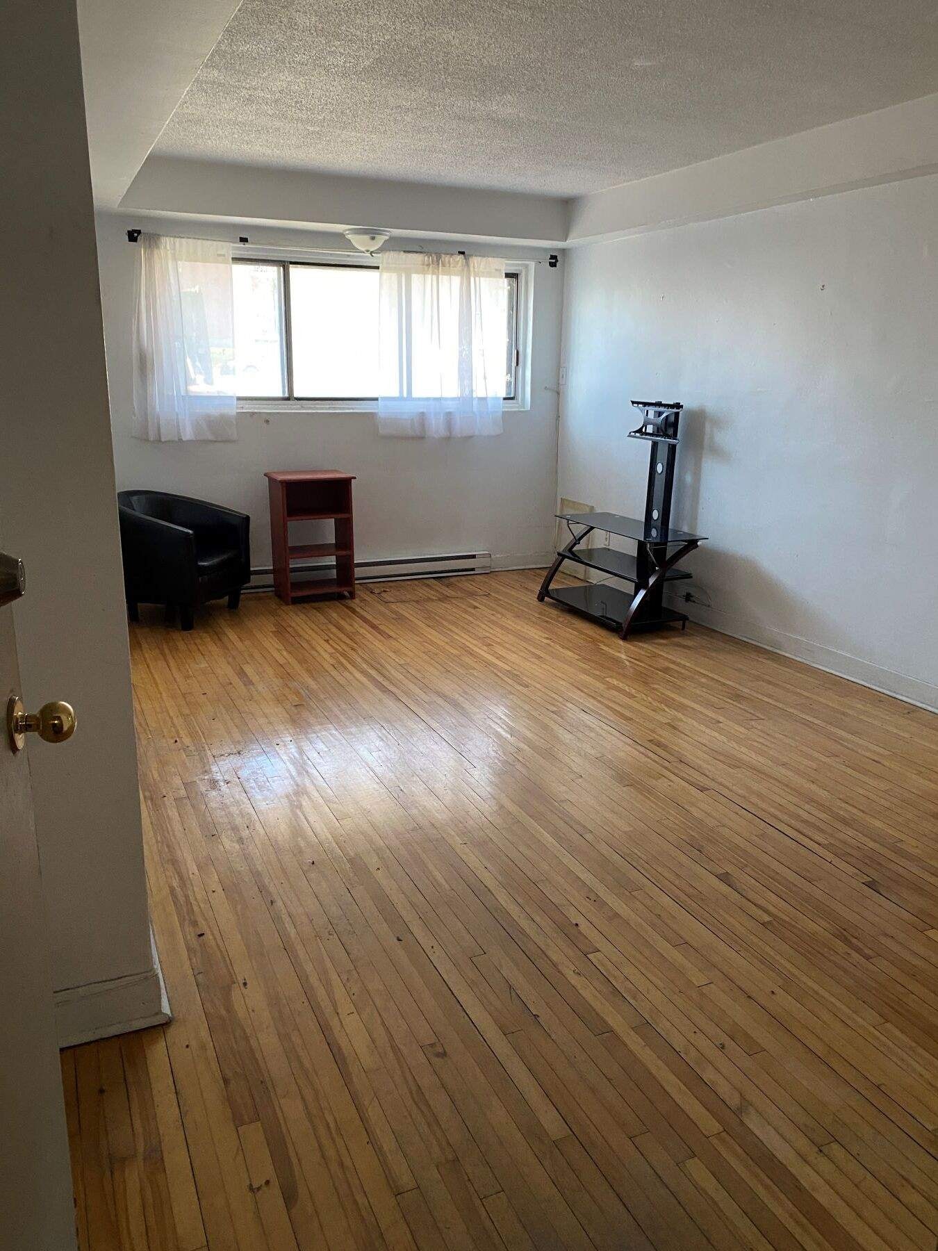 8230 Rue Sherbrooke Est — photo 2