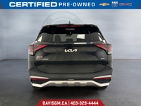 The 2023 Kia Sportage Hybrid EX AWD blends bold modern styling, advanced hybrid efficiency, and conf... (image 5)