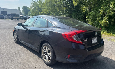 2018 Honda Civic Automatique 185 000 KM . AUCUN ACCIDENT - CARFAX DISPONIBLE . ÉCRAN MULTIMEDIA CAMÉ...