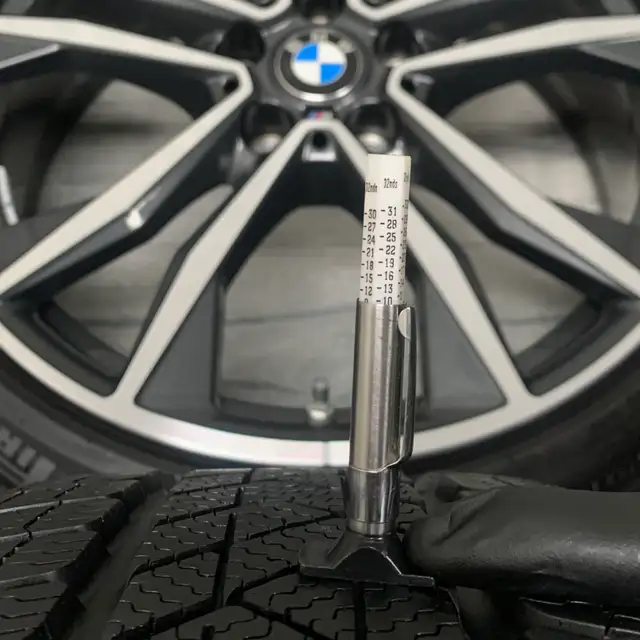 2022 BMW X1 / X2 OEM 19" Rims, TPMS & RF Winter Tires*BRAND NEW* in Tires & Rims in Markham / York Region - Image 7
