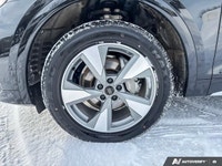 Elevate your daily drives and weekend adventures with the sophisticated 2024 Audi Q5 Komfort, design... (image 8)