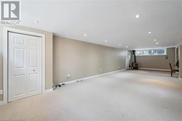 46 ORGAN Crescent Hamilton, Ontario in Houses for Sale in Hamilton - Image 30
