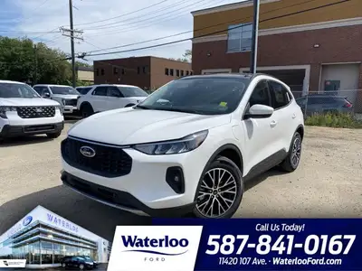 **WE WILL BEAT ANY FORD DEALER IN THE CITY** The 2025 Ford Escape Plug-In Hybrid is the perfect blen...