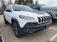 Low Mileage, Bluetooth, Rear View Camera, Air Conditioning, Aluminum Wheels! According to Edmunds, t... (image 1)