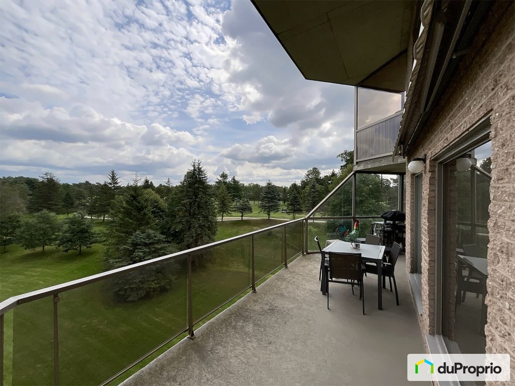 $549,000 - Condominium for sale in Sherbrooke (Jacques-Cartier) — photo 2