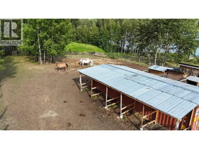 7566 BRIDGE LAKE BUSINESS ROUTE 100 Mile House, British Columbia in Houses for Sale in 100 Mile House - Image 28