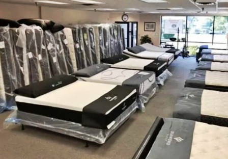 ✔✔ LIQUIDATION MATELAS ✔✔ SPÉCIAL ENTREPOT !! ✔✔ dans Lits et matelas  à Ville de Montréal