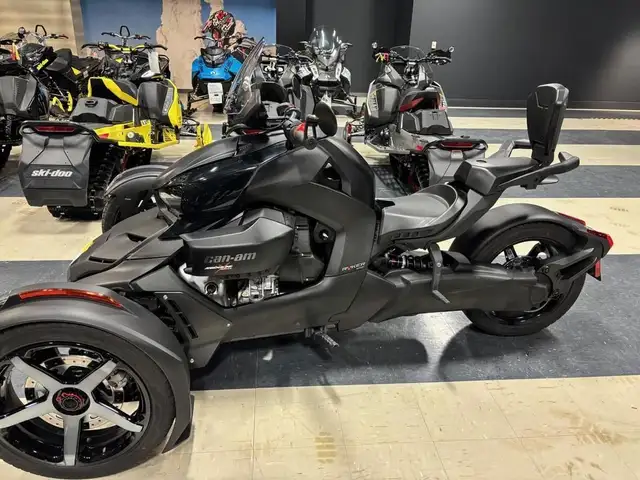 2024 Can-Am ryker sport in Street, Cruisers & Choppers in Québec City - Image 3