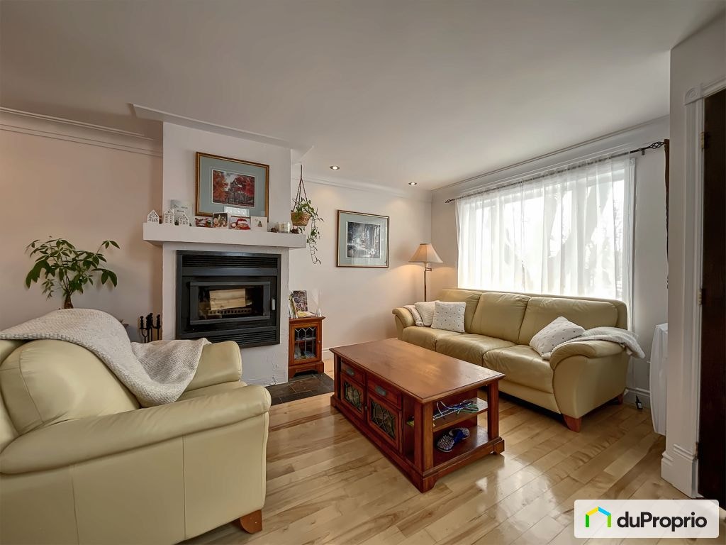 $704,000 - 3 Storey for sale in Longueuil (Vieux-Longueuil) — photo 3