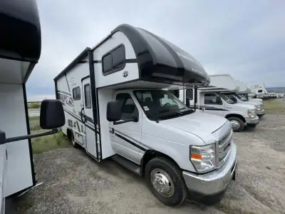 We are looking for good pre owned Rv's to buy or consign!! EAST TO WEST Entrada Class C gas motorhom...