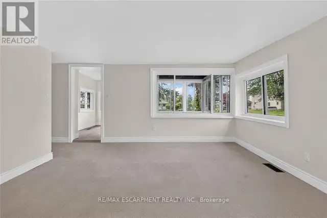 233 NORTH CAYUGA STREET W Haldimand (Dunnville), Ontario in Houses for Sale in Hamilton - Image 14