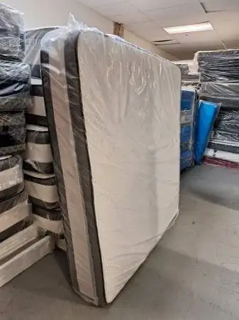 Wonderful Queen Double and Single used mattresses and box spring in Beds & Mattresses in Delta/Surrey/Langley - Image 11