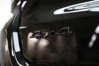 This Jeep Compass delivers a Intercooled Turbo Regular Unleaded I-4 2.0 L/122 engine powering this A... (image 7)