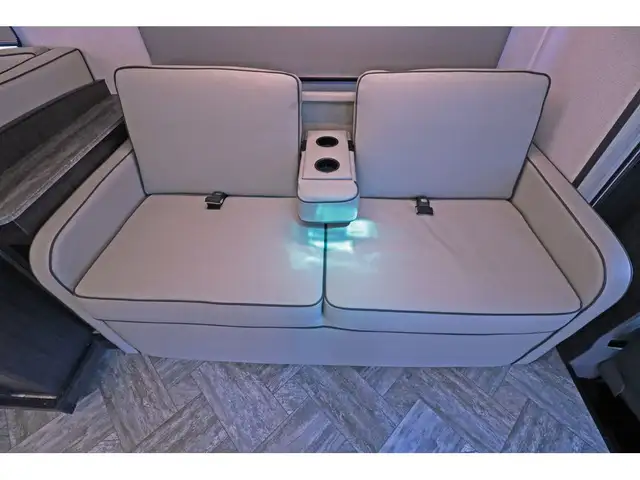 2022 Forest River Forester 3011 / 3010 Classe C 31 pieds 2 exten in RVs & Motorhomes in Laval / North Shore - Image 9