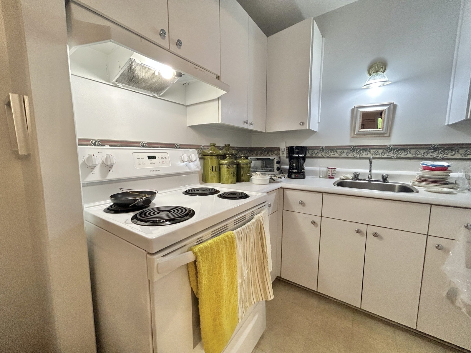 1017 Av. Duchesneau — photo 2