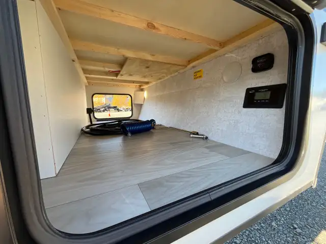 2025 Winnebago M-SERIES 2326MBBH in Travel Trailers & Campers in Terrace - Image 8