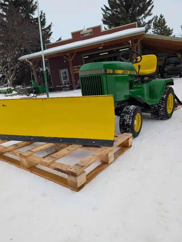 John Deere 316 with Front Blade and Hydraulic rototiller in Lawnmowers & Leaf Blowers in Red Deer - Image 5