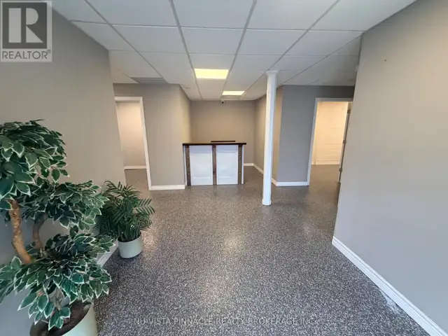 389 LYLE STREET London East (East L), Ontario in Commercial & Office Space for Rent in London - Image 13