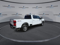 Premium Audio, Diesel Engine, Tailgate Step, 5th Wheel/Gooseneck Hitch Prep Package! Hot Deal! We've... (image 6)