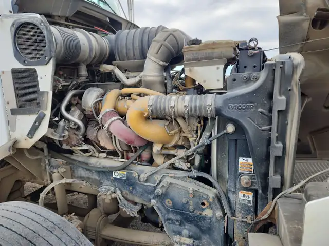2008 Kenworth T800 in Heavy Trucks in St. Albert - Image 18